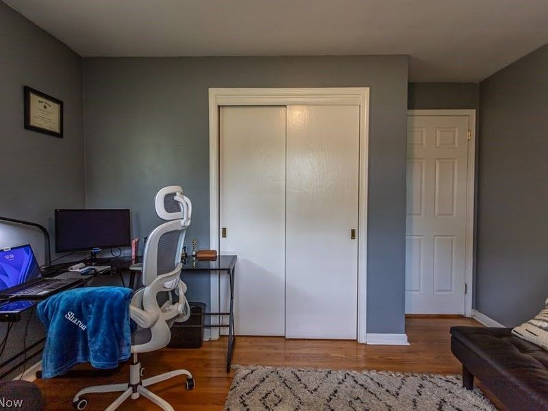 503 E Montrose Street, Youngstown, OH 44505 Photo 20