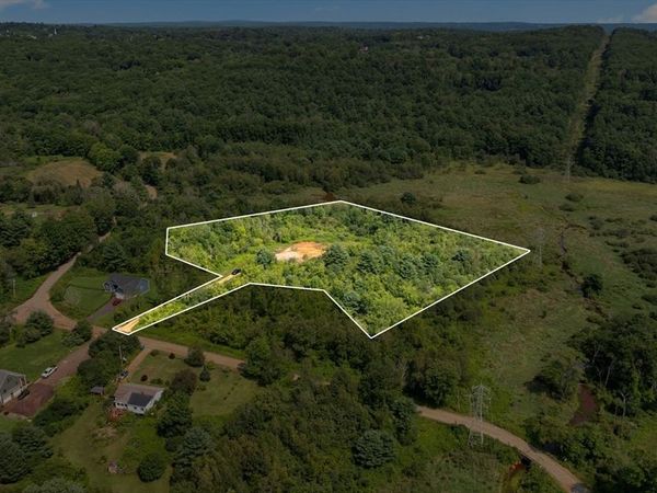11 Old West Brookfield Rd, North Brookfield, MA 01535