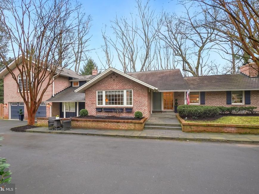 7312 Burdette Court, Bethesda, MD 20817 Main Photo