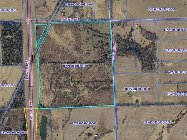 27360 Victory Road, Paola, KS 66071