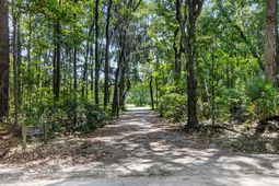 2208 Leadenwah Drive photo 4