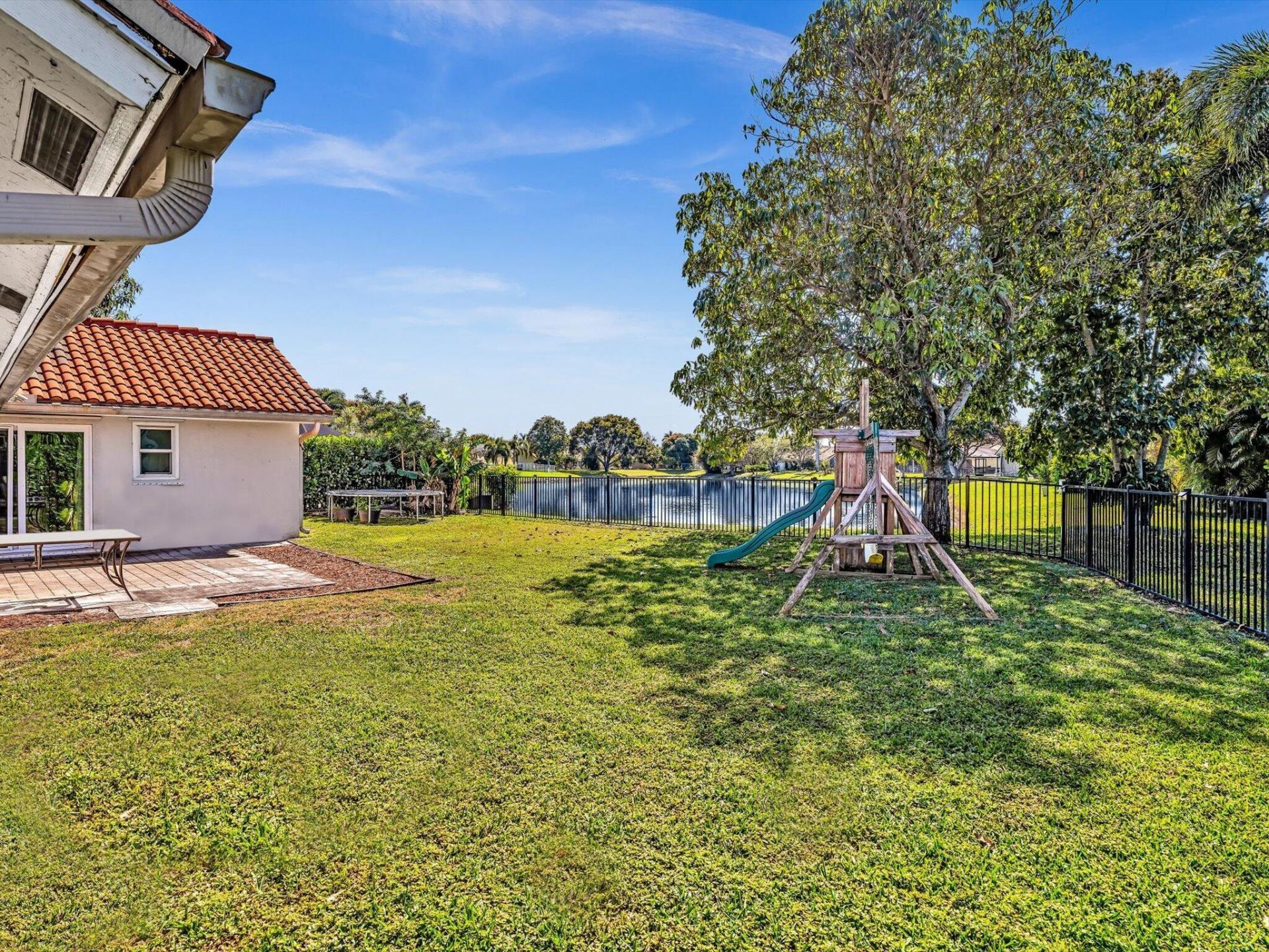 9393 Laurel Green Drive, Boynton Beach, FL 33437 Photo