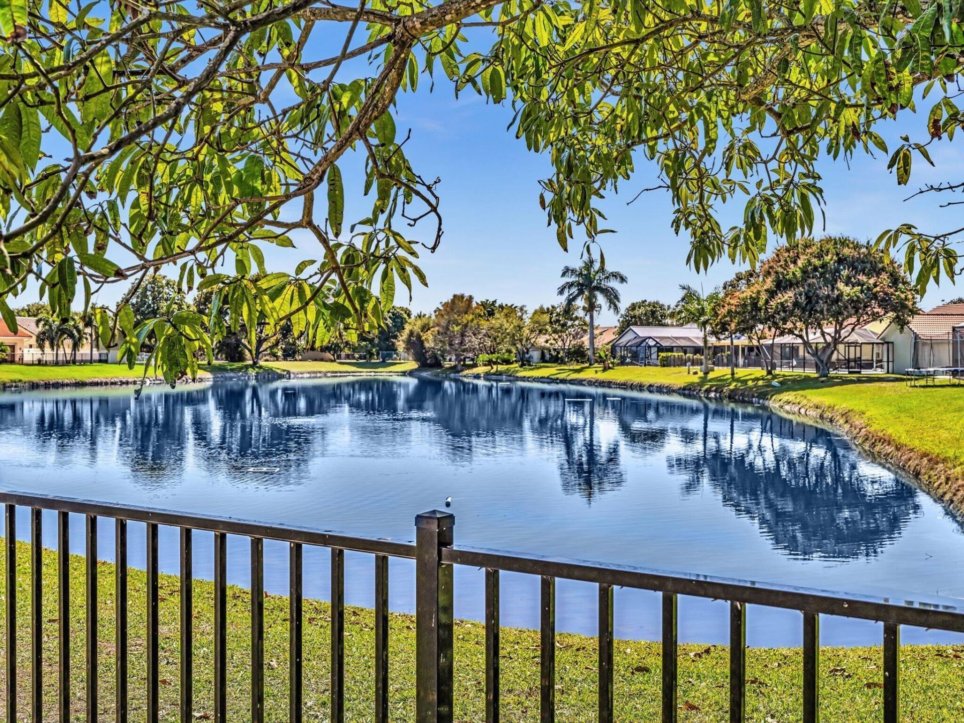 9393 Laurel Green Drive, Boynton Beach, FL 33437 Photo