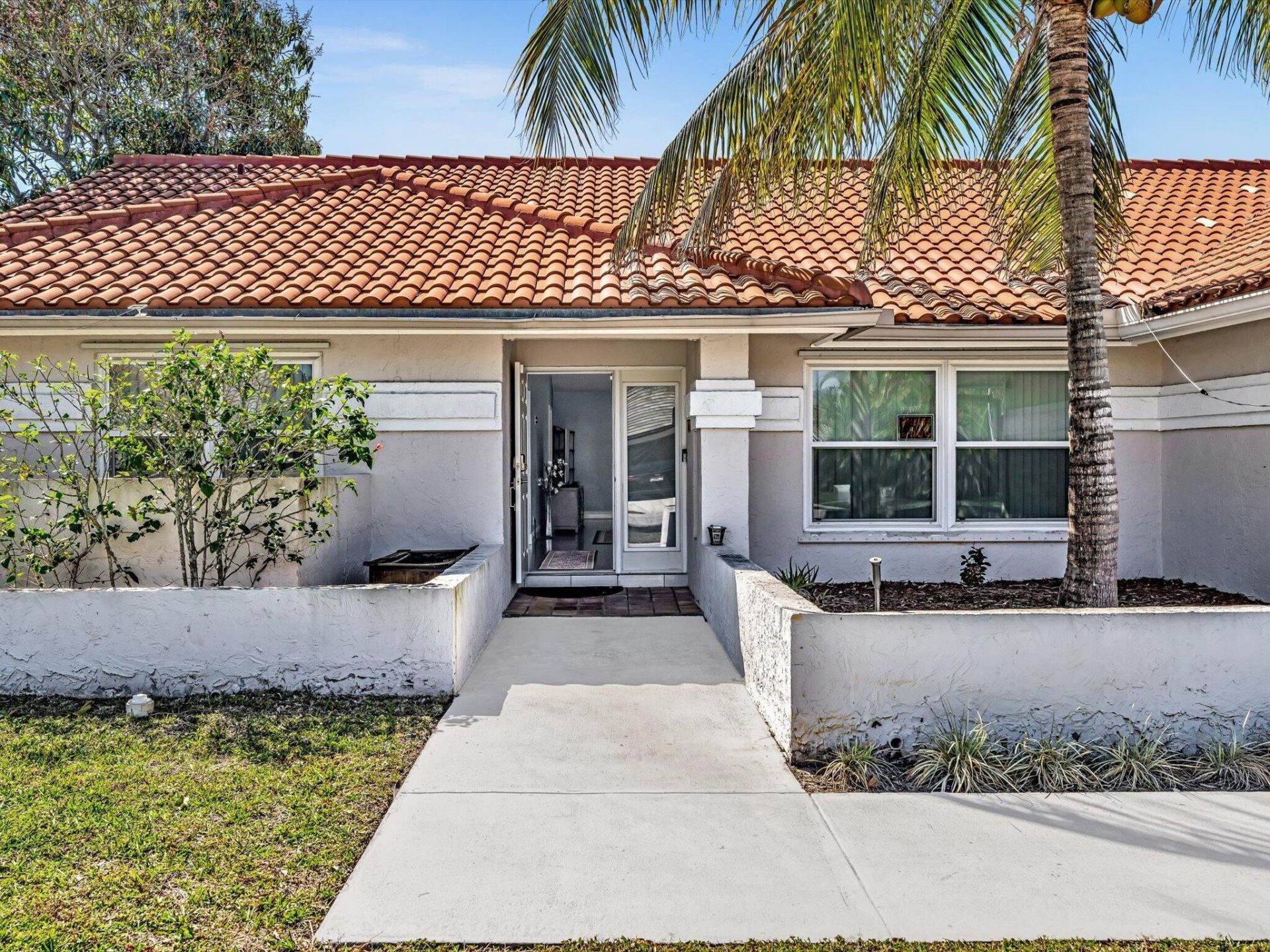 9393 Laurel Green Drive, Boynton Beach, FL 33437 Photo