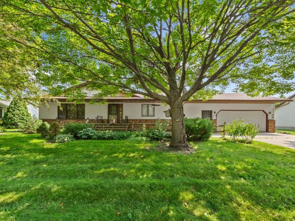 556 Karmil Place, Gaylord, MN 55334