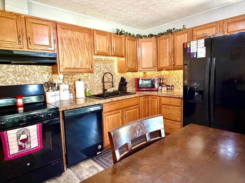 74 Franklin Circle, Chillicothe, OH 45601 Photo 9