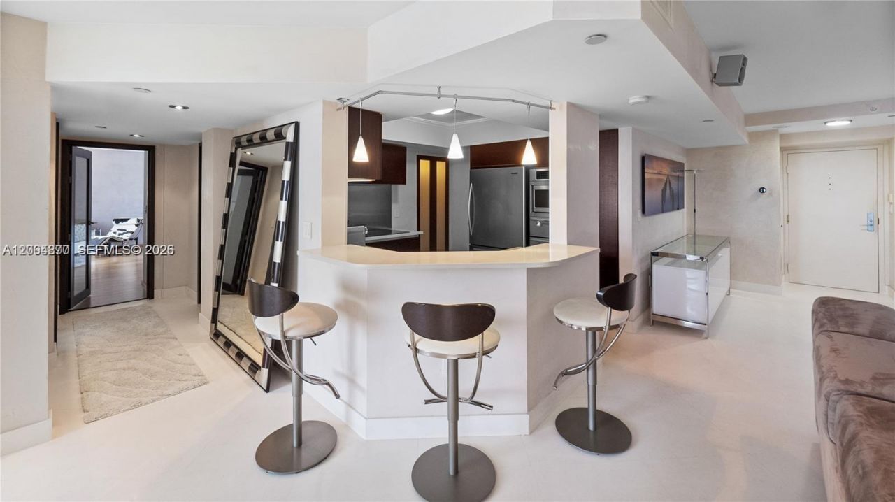 1900 Sunset Harbour Dr , Unit 2008, Miami Beach, FL 33139 Photo