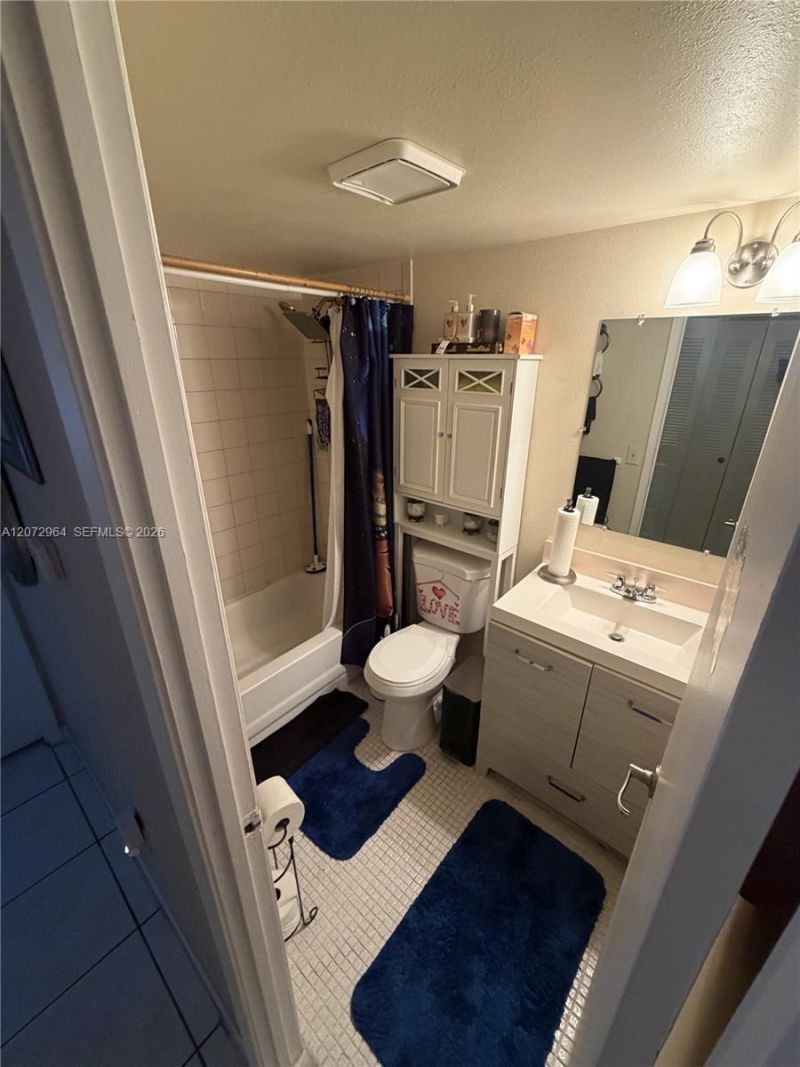 10350 SW 220th St , Unit 241, Cutler Bay, FL 33190 Photo