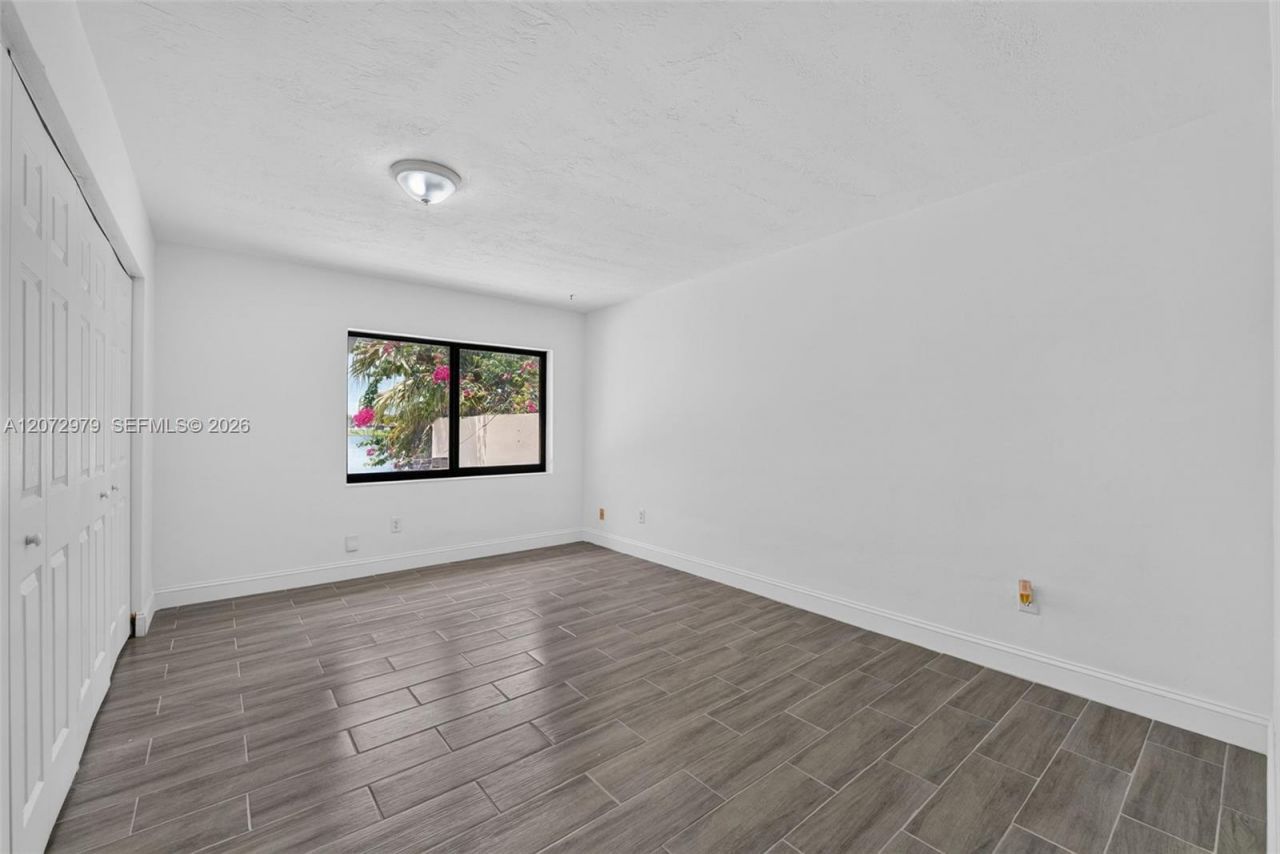 11916 SW 123rd Pl , Miami, FL 33186 Photo