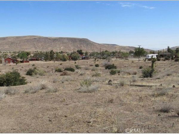 5565 Minna Gombell, Pioneertown, CA 92268