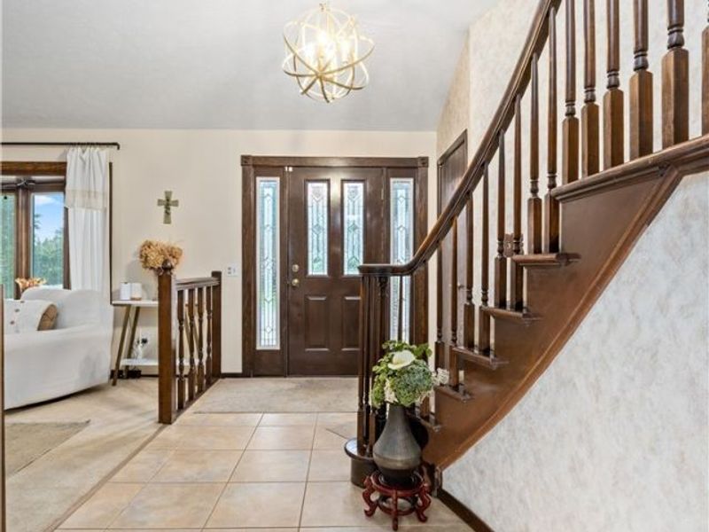 4905 Sassafras Drive, Parma, OH 44129 Photo 7