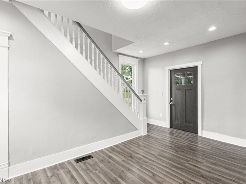 226 High Street, Senecaville, OH 43780 Photo 8