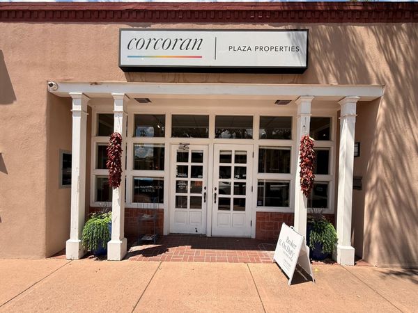216 Washington Avenue , Santa Fe, NM 87501