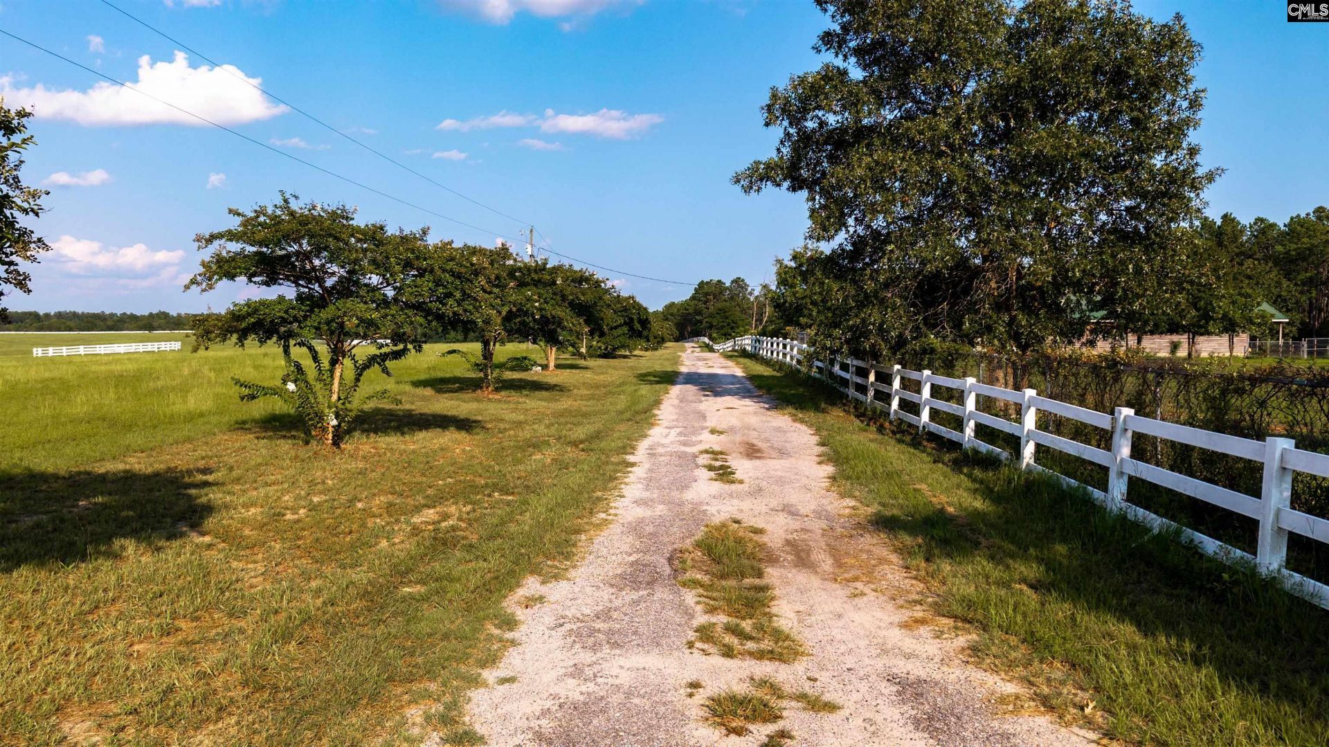 2366 Lockhart Road Photo 27