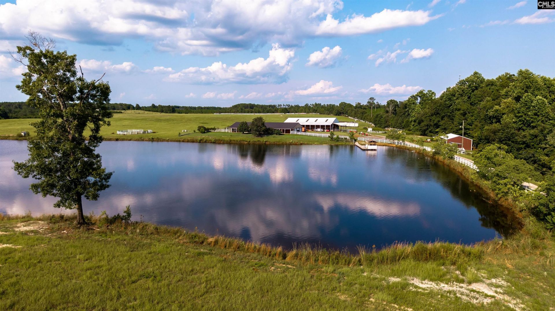 2366 Lockhart Road Photo 35