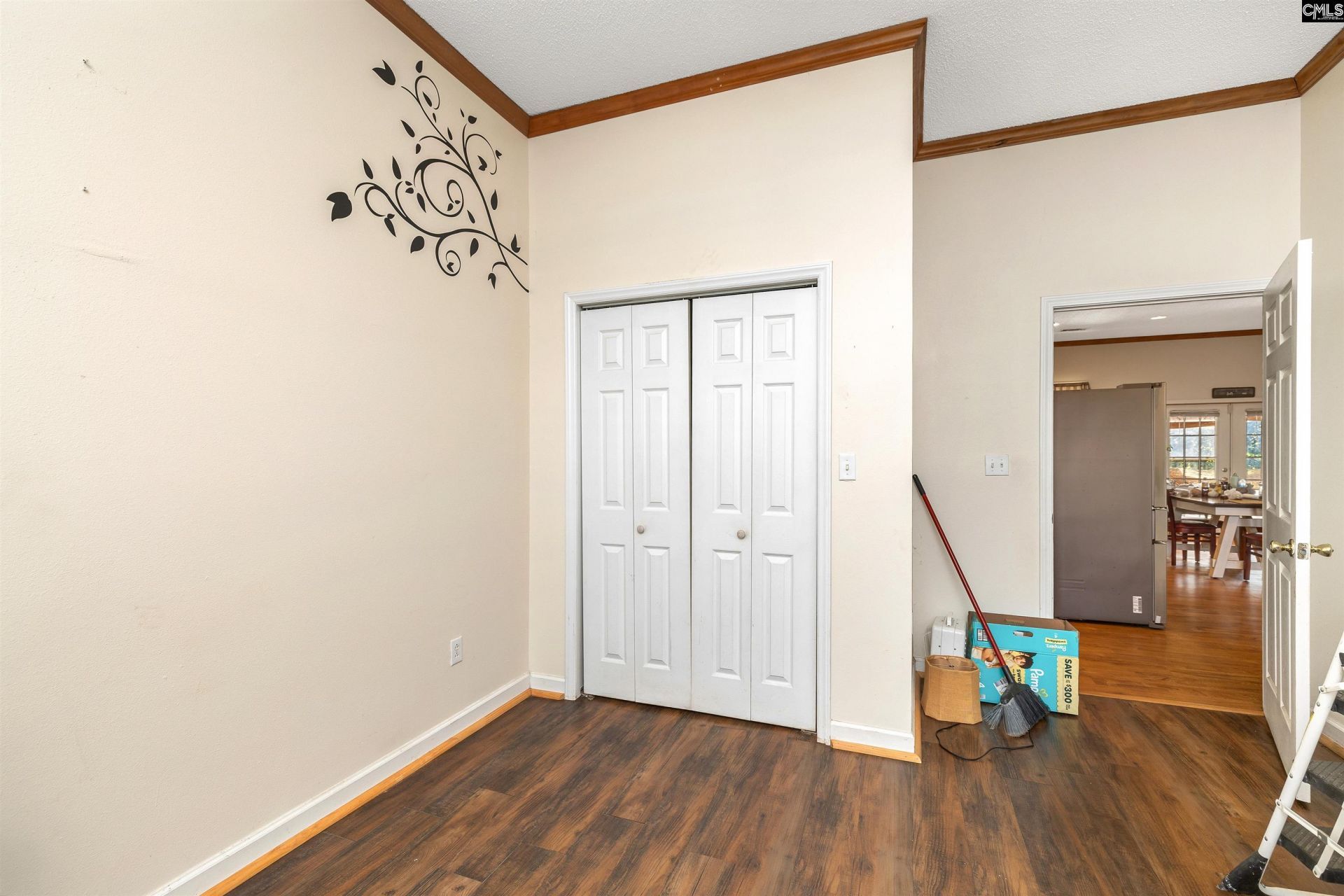 2366 Lockhart Road Photo 56