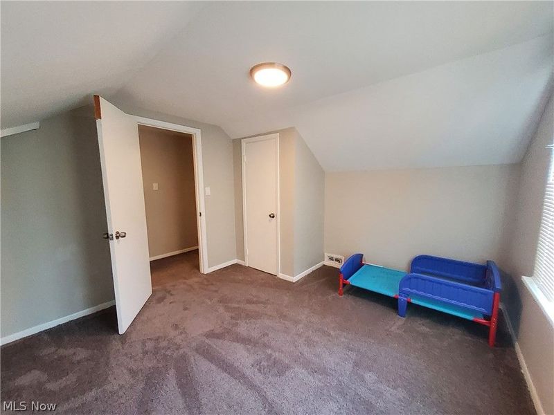 4113 Stonehaven Road, Cleveland, OH 44121 Photo 21