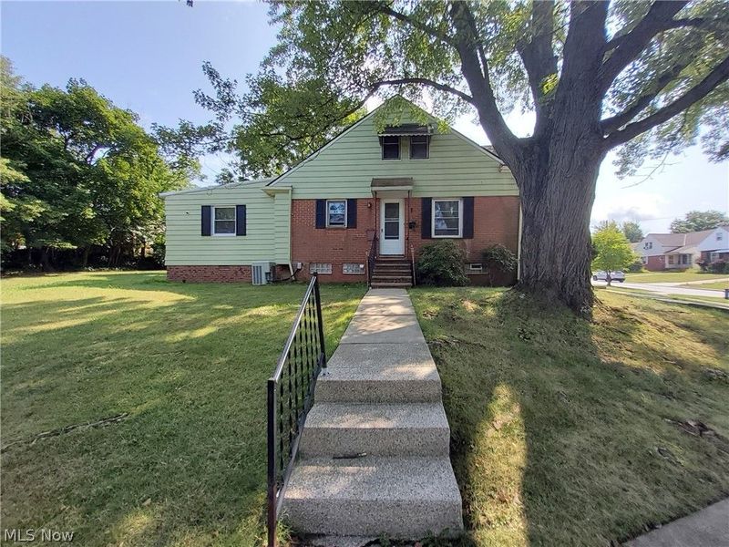 4113 Stonehaven Road, Cleveland, OH 44121 Photo 29