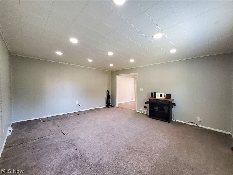 4113 Stonehaven Road, Cleveland, OH 44121 Photo 9