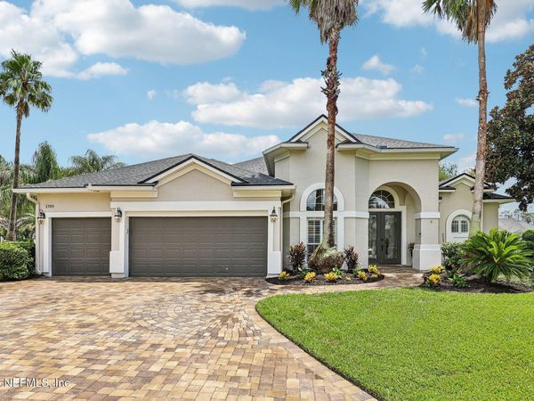 1709 BROAD WATER Court, Fleming Island, FL 32003