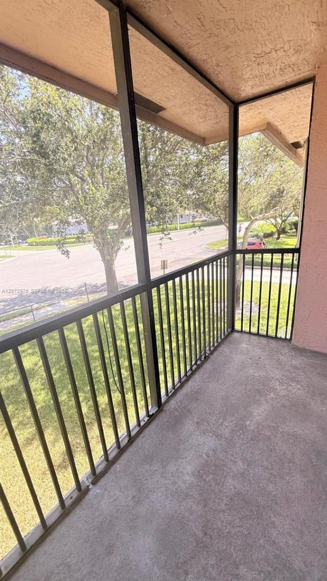 10361 NW 11th St , Unit 203, Pembroke Pines, FL 33026 Photo