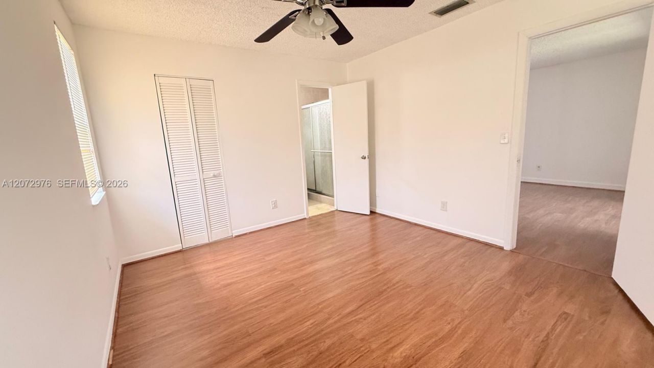 10361 NW 11th St , Unit 203, Pembroke Pines, FL 33026 Photo