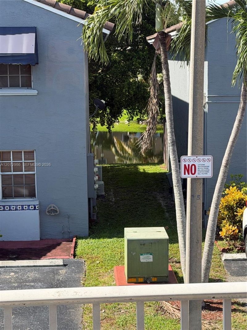 7040 NW 173rd Dr, Unit 1706, Hialeah, FL 33015 Photo