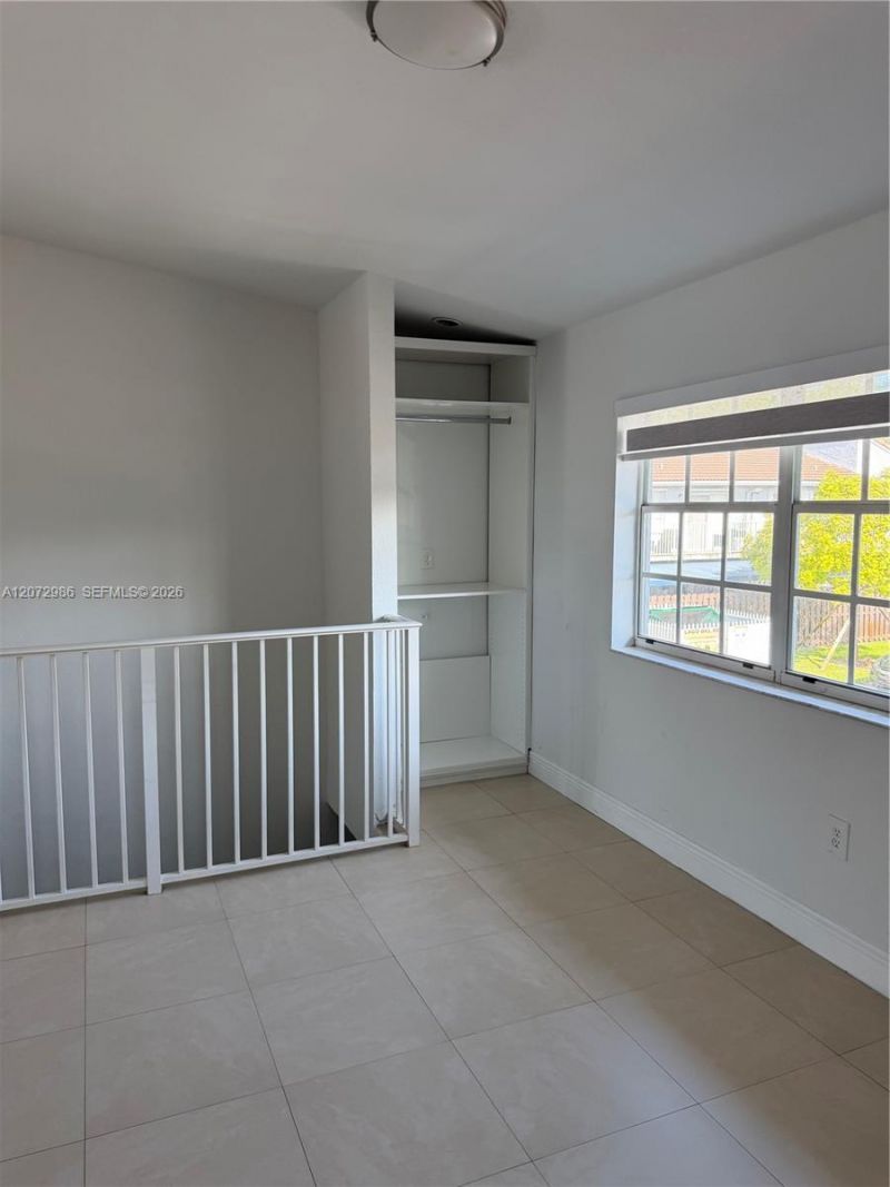 7040 NW 173rd Dr, Unit 1706, Hialeah, FL 33015 Photo