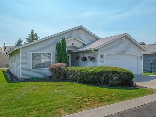 23008 E Remington Ln, Liberty Lake, WA 99019