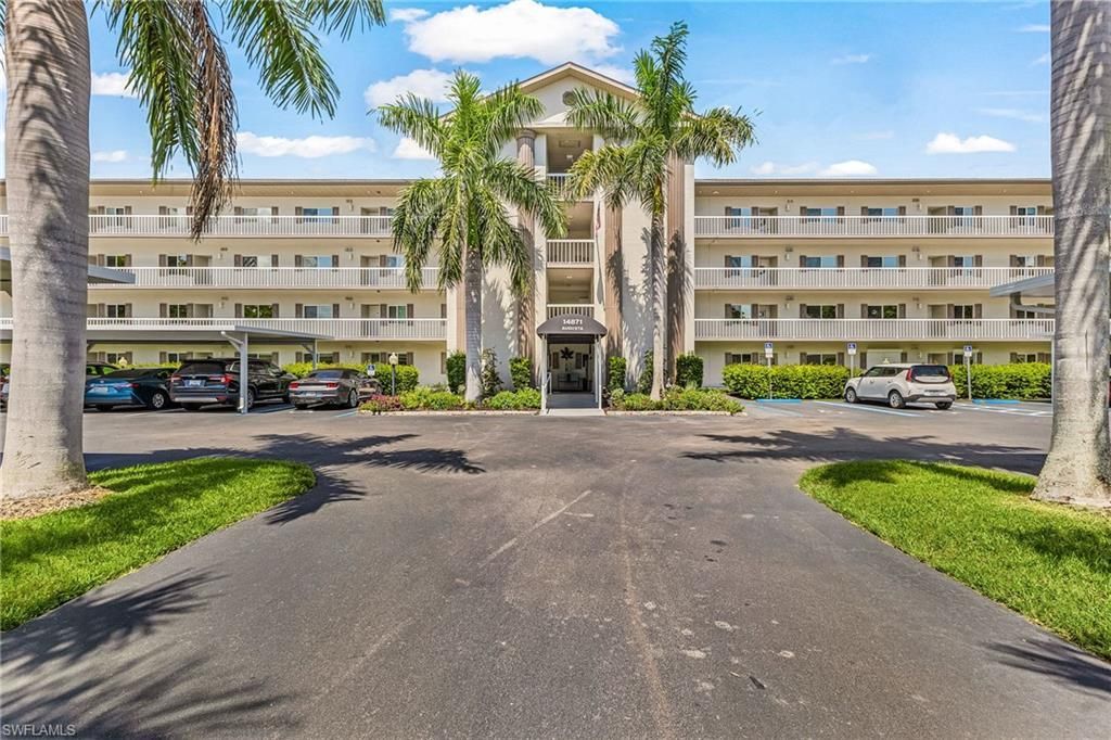 14871 Hole In One Cir, Unit 105 -AUGUS, Fort Myers, FL 33919 Main Photo