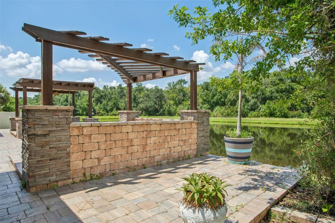 1737 Virginia Willow Drive , Wesley Chapel, FL 33544 Photo