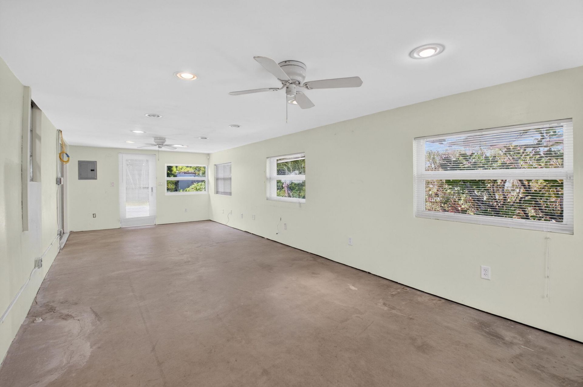 1205 SW 1st Street, Boynton Beach, FL 33435 Photo
