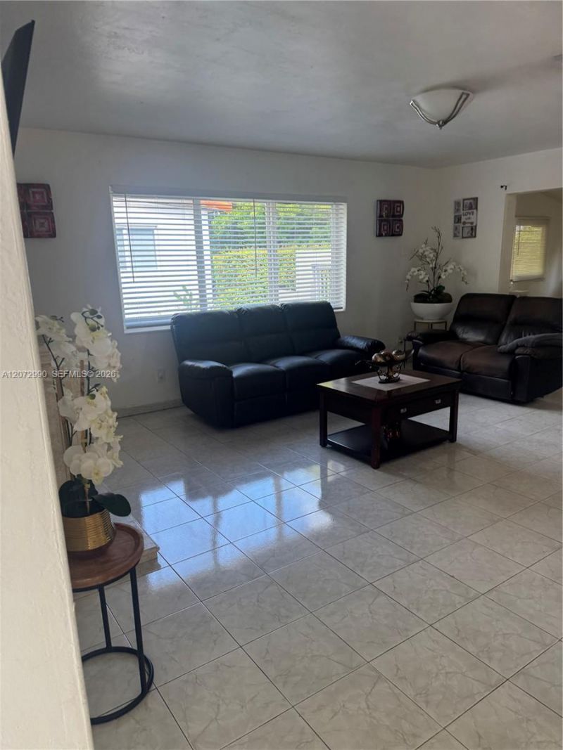 7741 SW 20th St , Miami, FL 33155 Photo