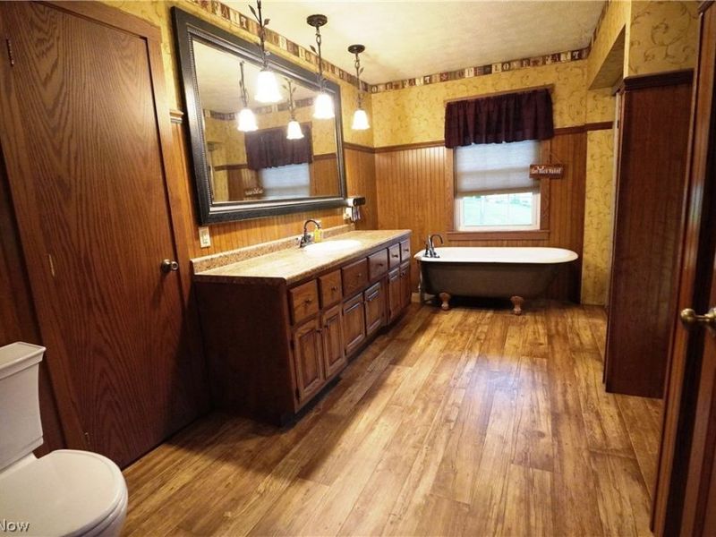 1071 Allgyer Road SE, Gnadenhutten, OH 44629 Photo 24