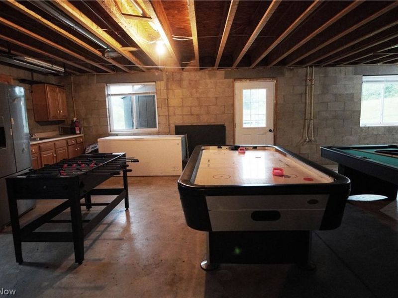 1071 Allgyer Road SE, Gnadenhutten, OH 44629 Photo 27