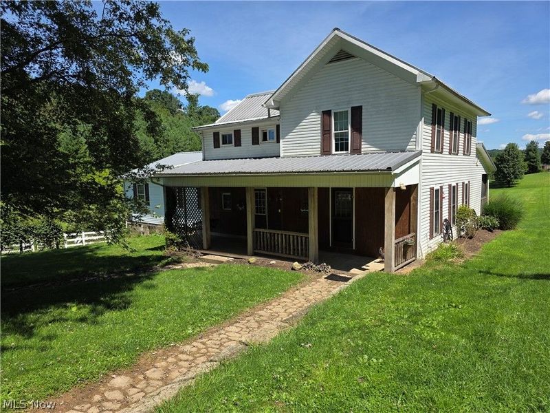 1071 Allgyer Road SE, Gnadenhutten, OH 44629 Photo 3
