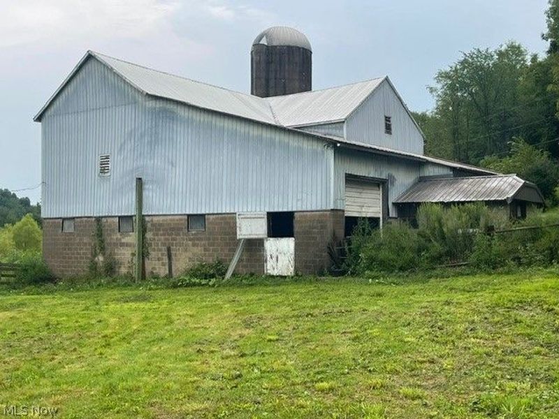 1071 Allgyer Road SE, Gnadenhutten, OH 44629 Photo 38