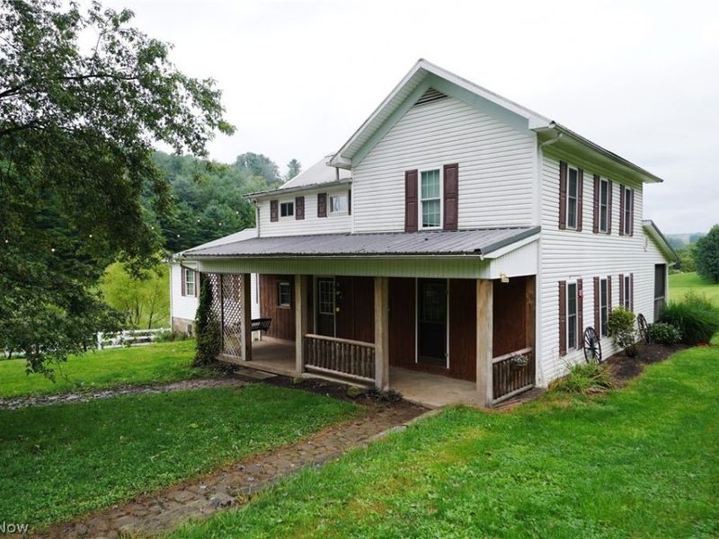 1071 Allgyer Road SE, Gnadenhutten, OH 44629 Photo 4