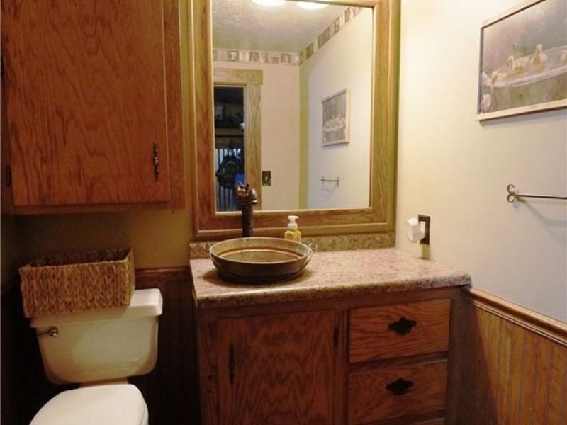 1071 Allgyer Road SE, Gnadenhutten, OH 44629 Photo 9