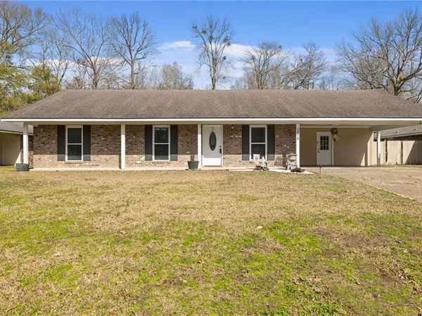 1215 JASON Drive , Denham Springs, LA 70726
