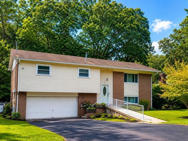 104 Elmridge Court, BECKLEY, WV 25801