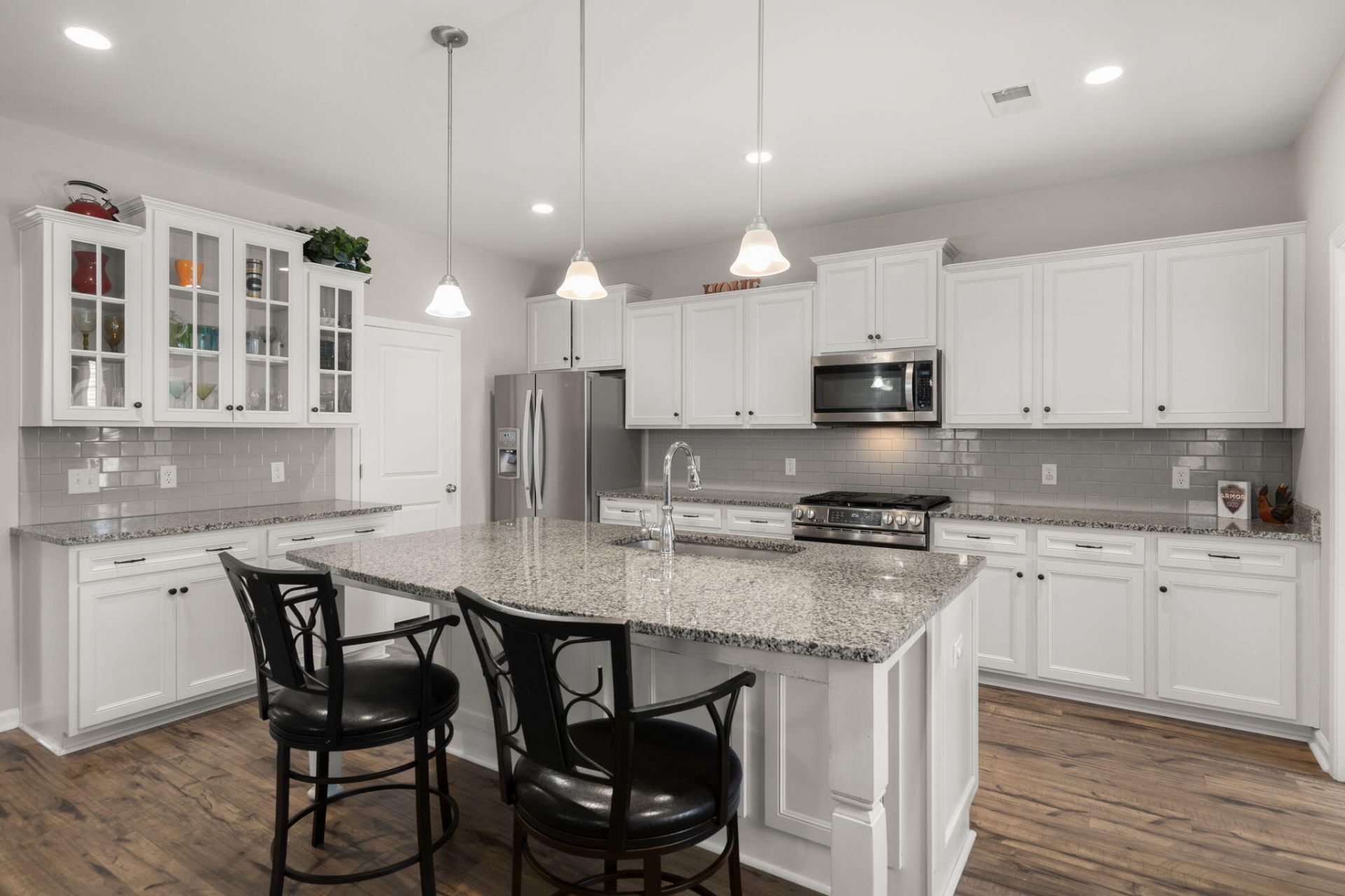 352 Parish Farms Drive Photo 14