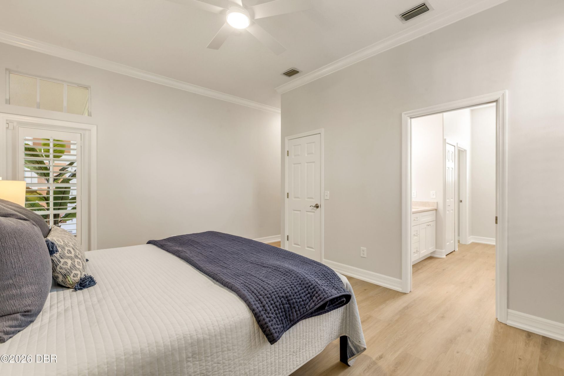 410 S Peninsula Avenue, New Smyrna Beach, FL 32169 Photo