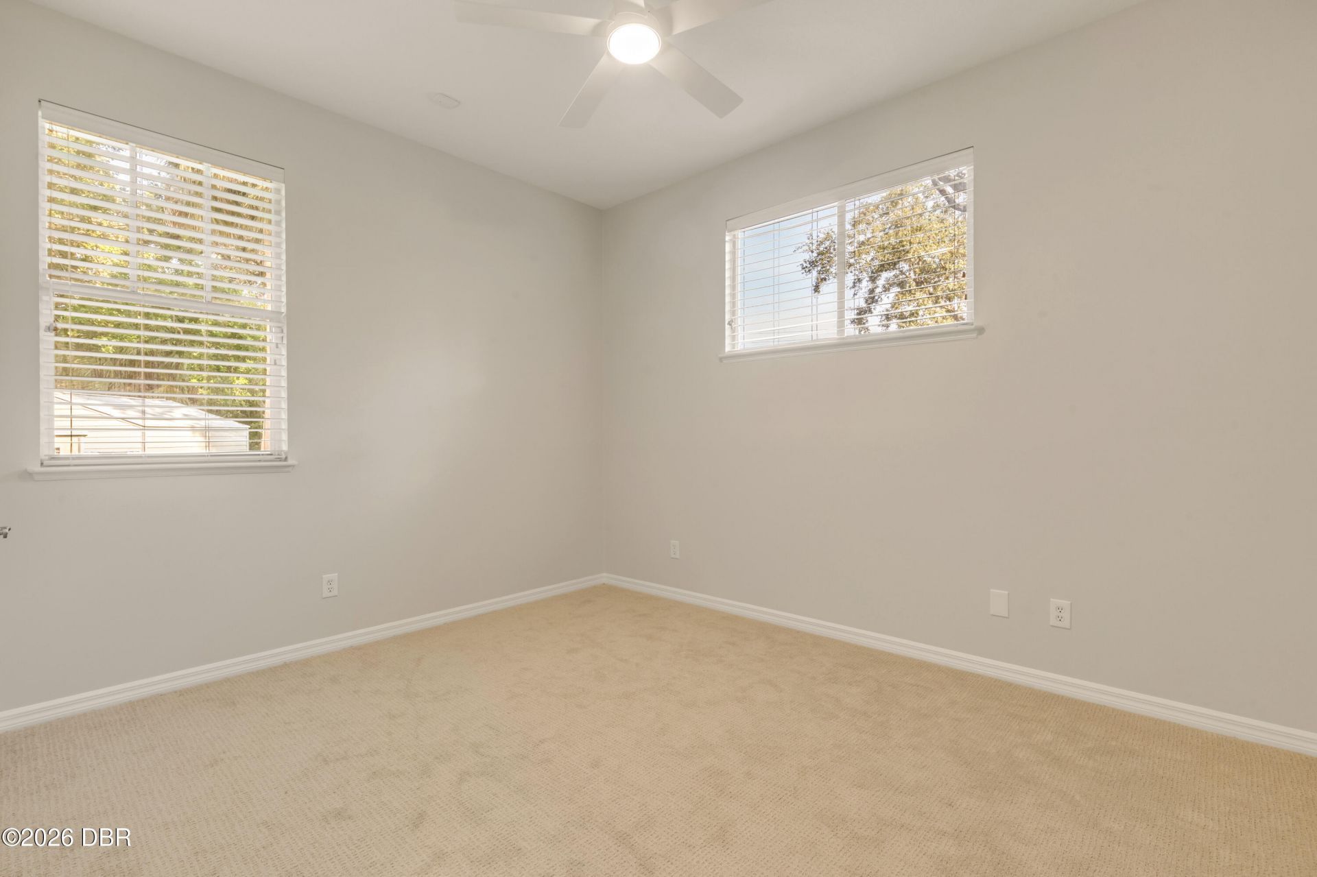 410 S Peninsula Avenue, New Smyrna Beach, FL 32169 Photo