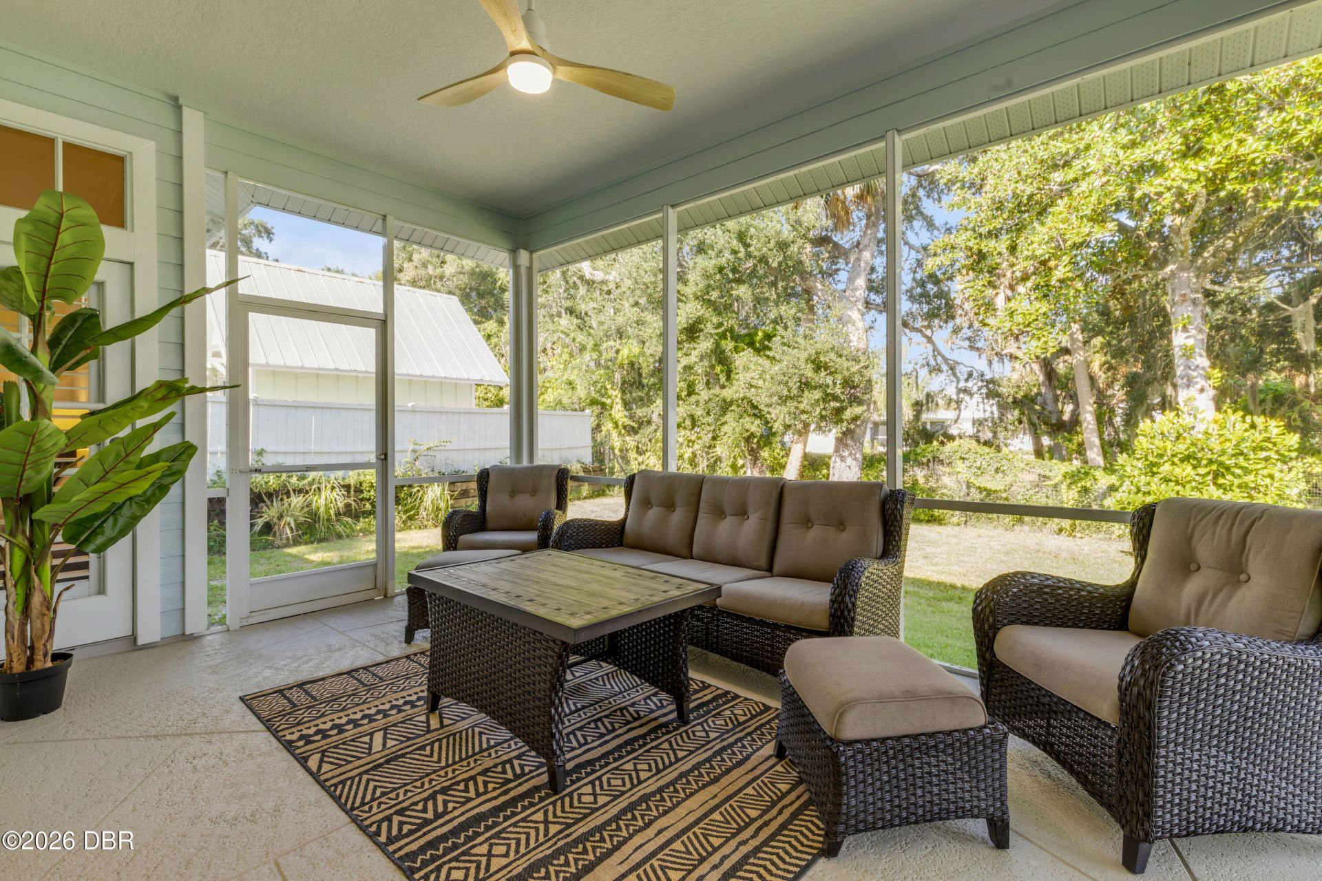 410 S Peninsula Avenue, New Smyrna Beach, FL 32169 Photo