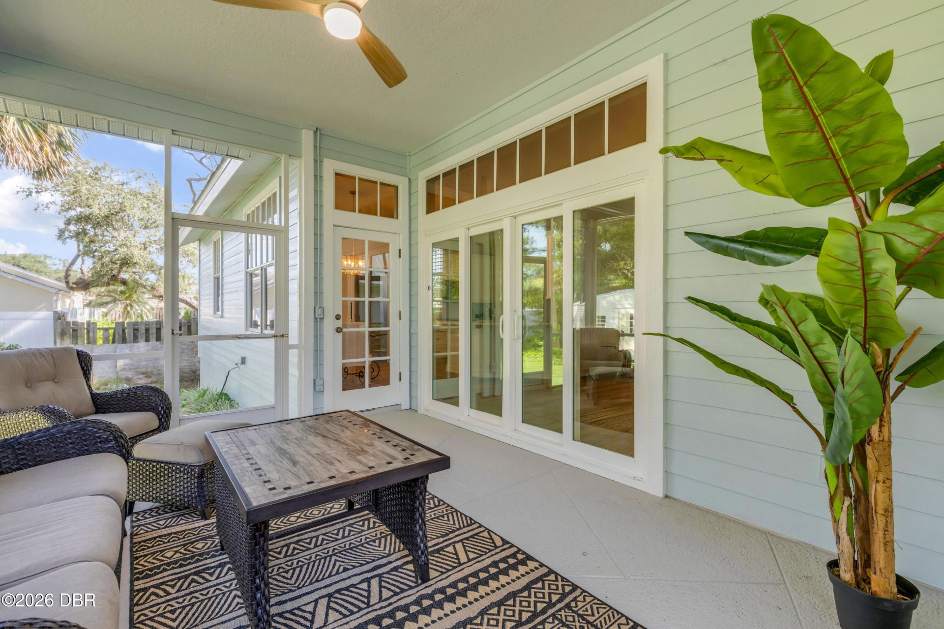 410 S Peninsula Avenue, New Smyrna Beach, FL 32169 Photo