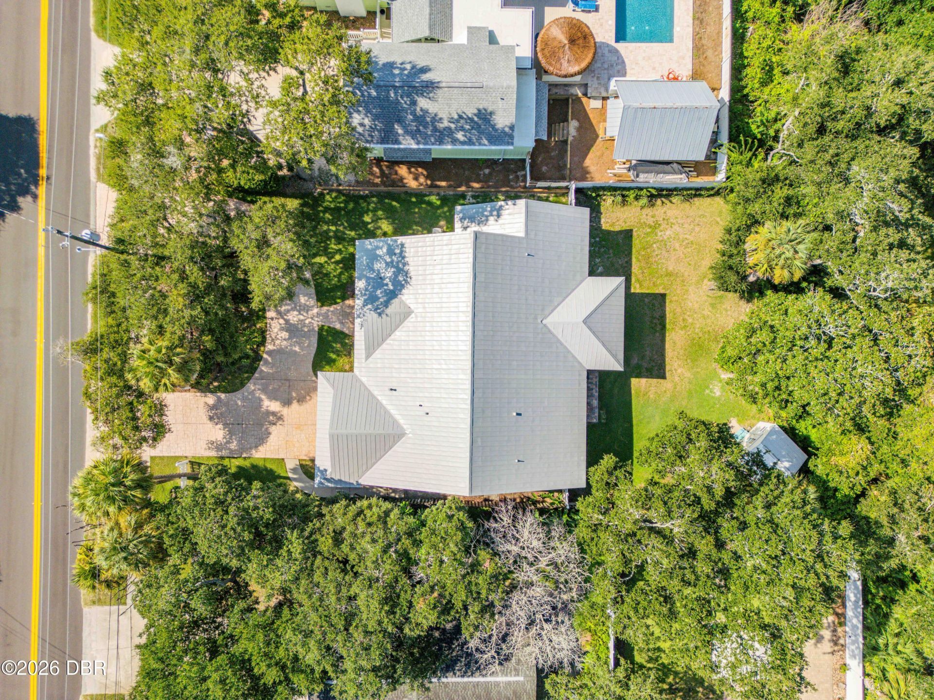 410 S Peninsula Avenue, New Smyrna Beach, FL 32169 Photo