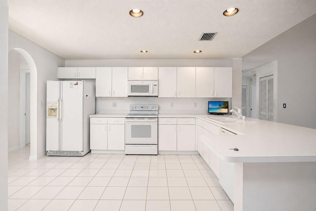 7606 Briar Cliff Circle, Lake Worth, FL 33467 Photo