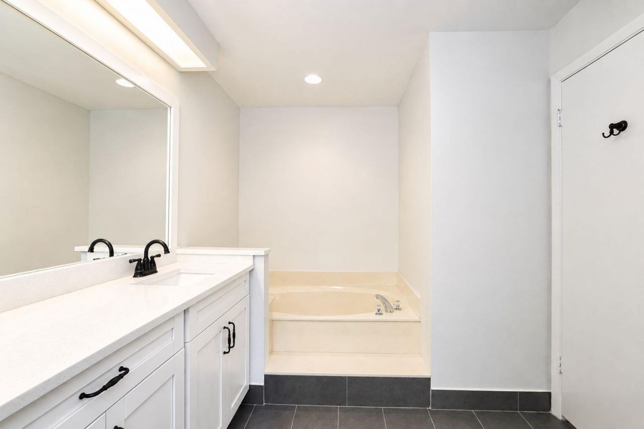 7606 Briar Cliff Circle, Lake Worth, FL 33467 Photo