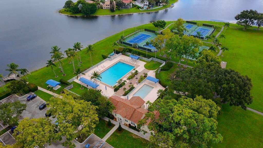 7606 Briar Cliff Circle, Lake Worth, FL 33467 Photo